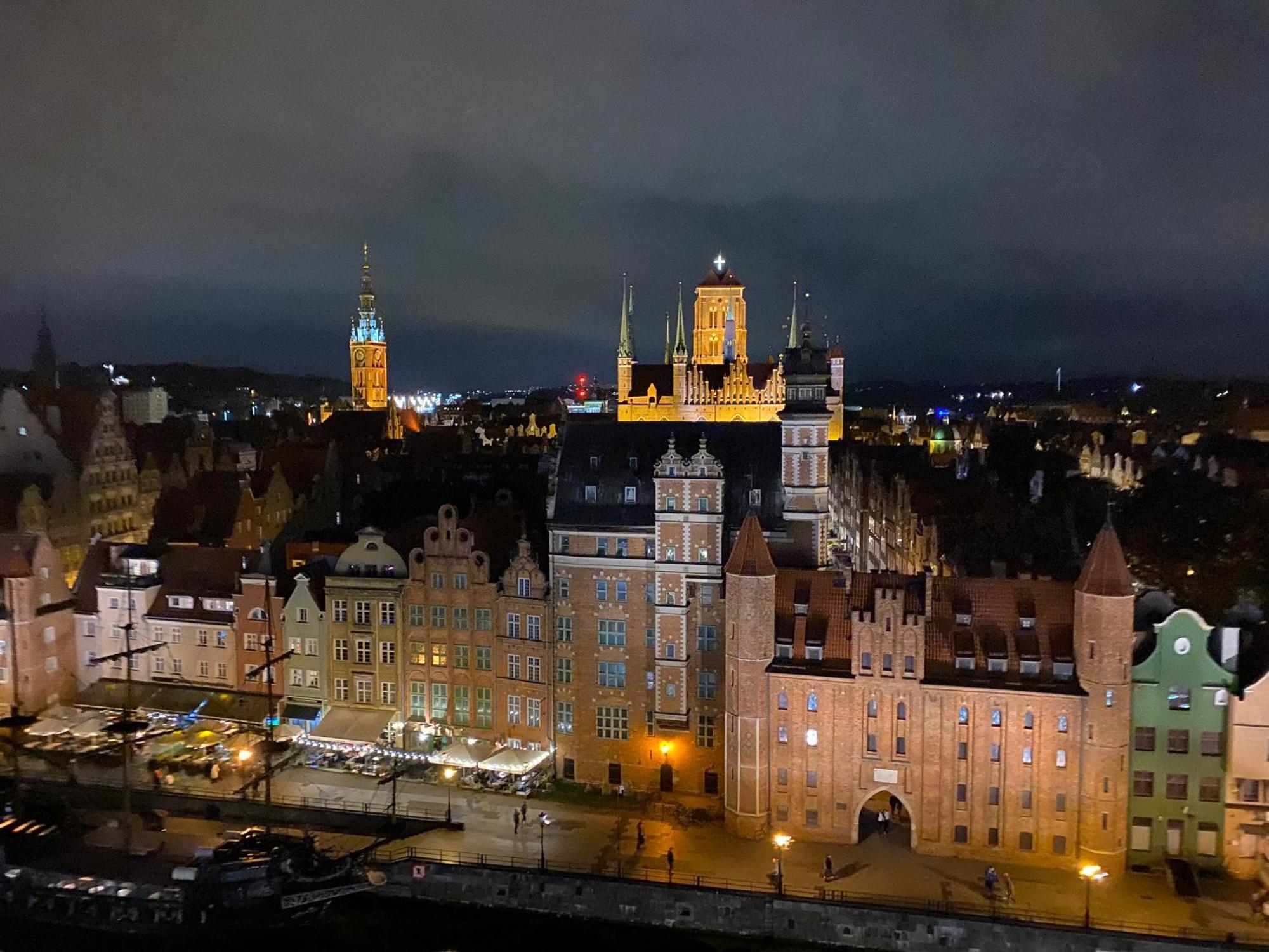 Eak Apartments-Nadmotlawie Гданск Екстериор снимка